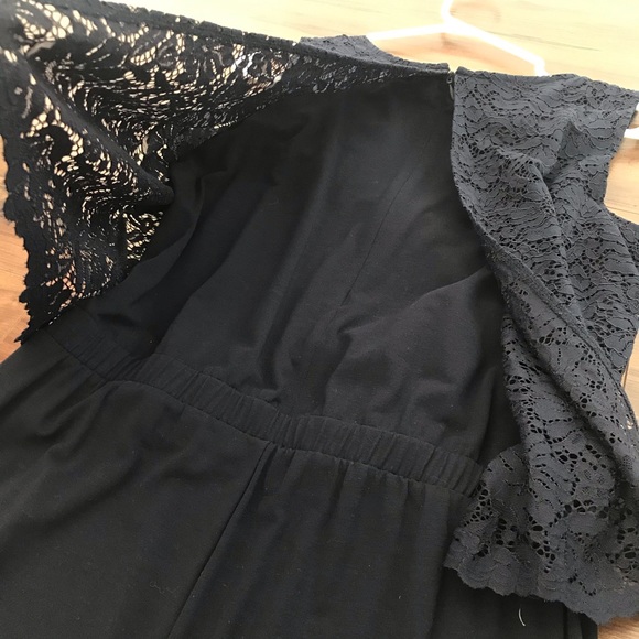 NWT Uniqlo dark navy lace wide leg jumpsuit size M - Picture 5 of 9